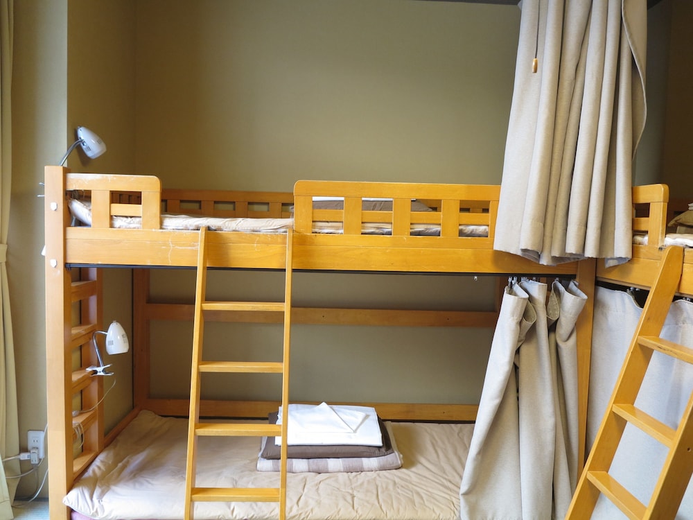 Kyoto Hana Hostel 2/46