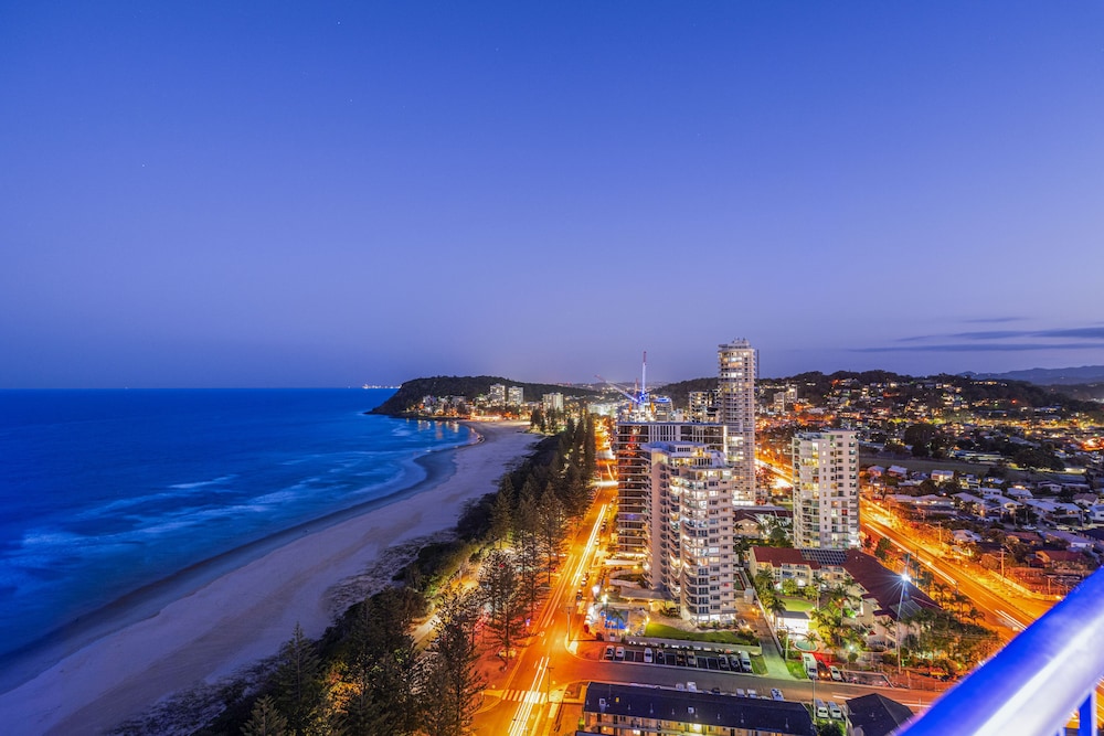 Burleigh Esplanade Apartments 3/73