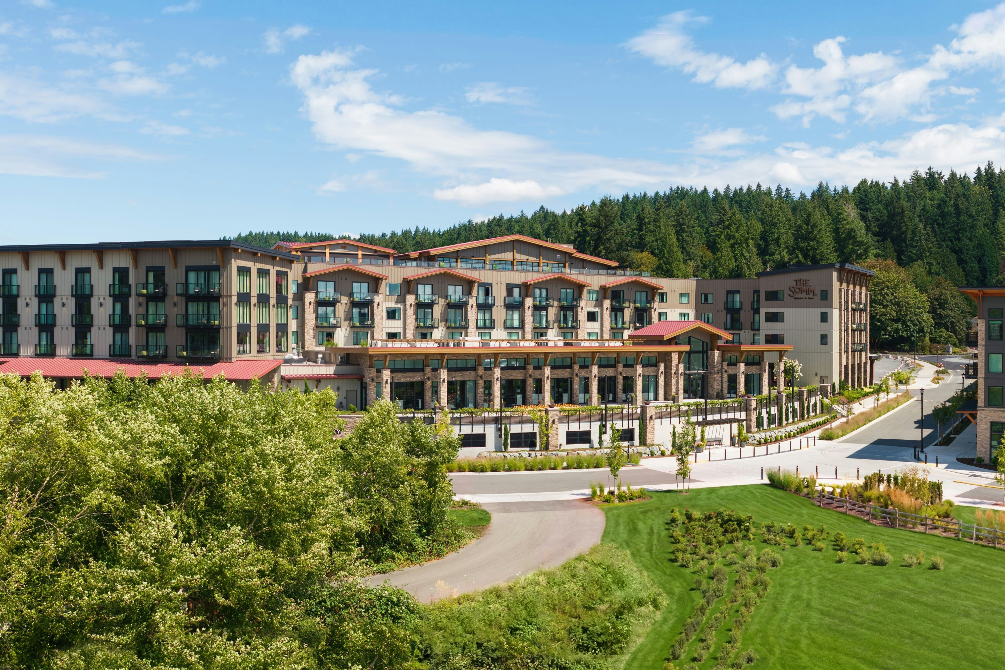 The SOMM Hotel & Spa, Autograph Collection 22/23