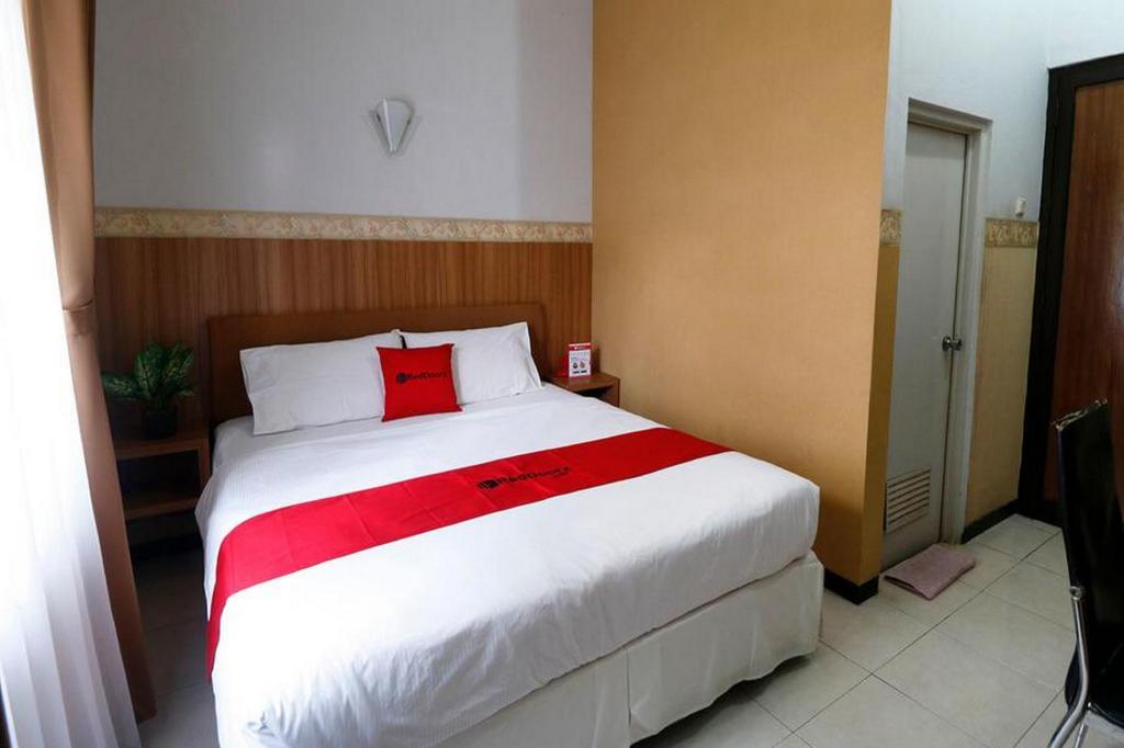 Reddoorz Plus Near Undip Tembalang 25/47