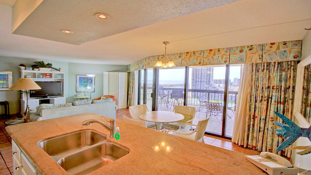 Margaritaville Beach Resort - South Padre Island 48/72
