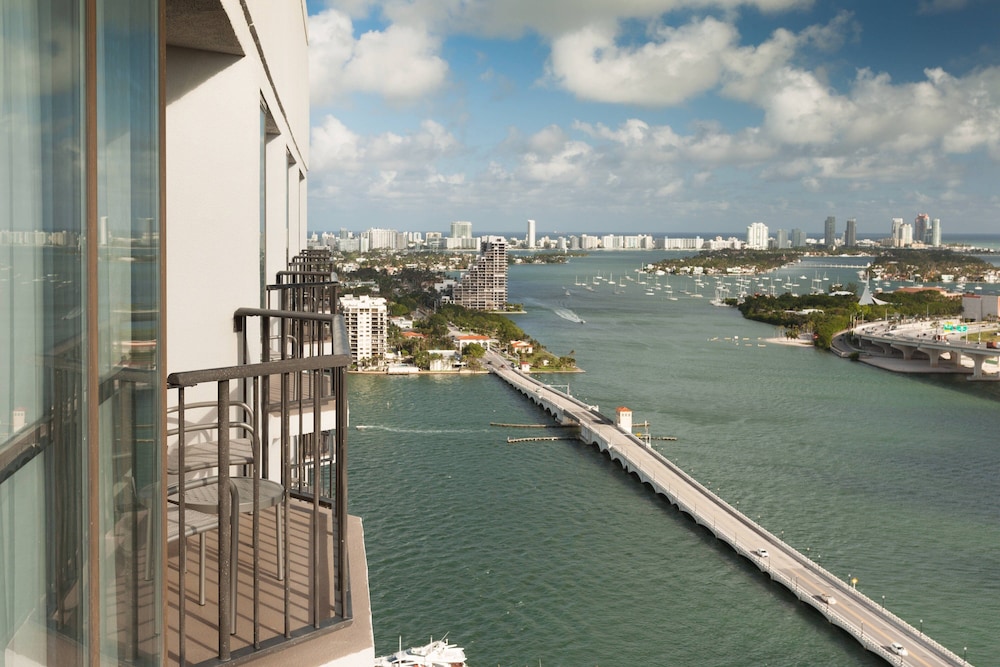 MIAMI MARRIOTT BISCAYNE BAY in MIAMI - FL
