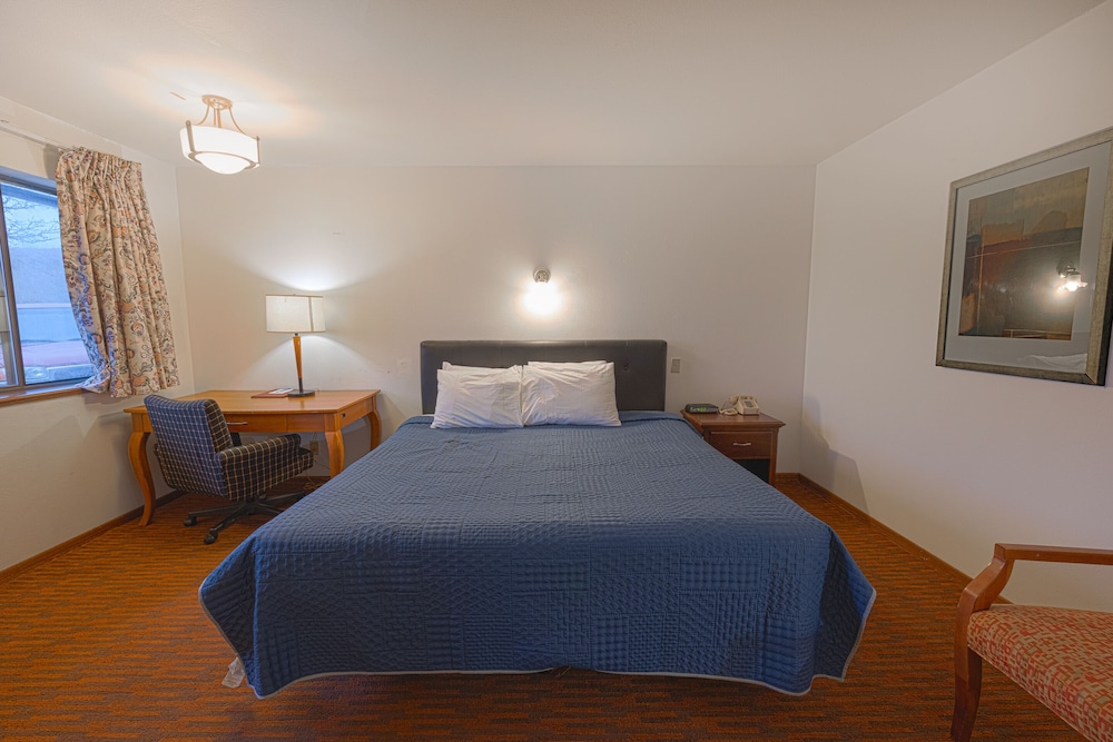 Harlan Inn and Suites By OYO Harlan 19/56