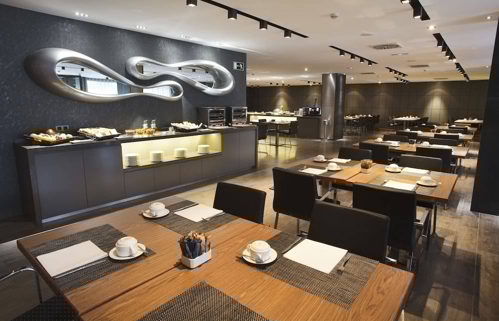 AC Hotel Atocha by Marriott 31/42