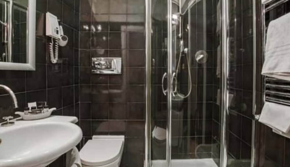 Fontana Hotel Rome 7/59