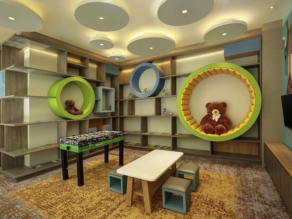 Novotel Jakarta Mangga Dua Square 64/71