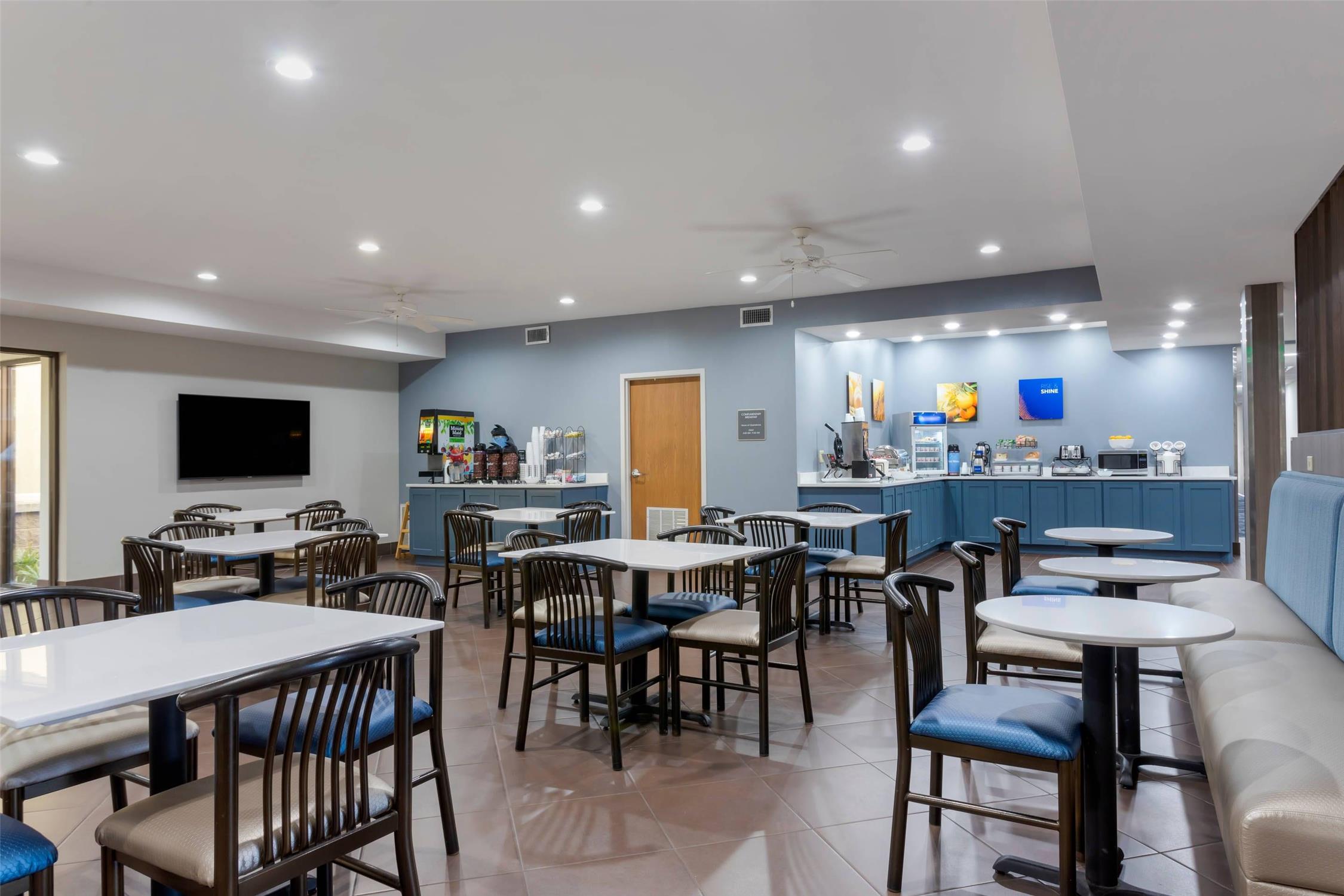 Comfort Inn and Suites Hot Springs Midtown 8/16