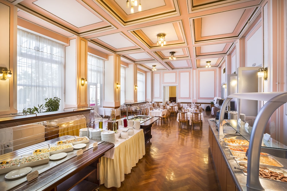 REMISENS VILLA BELVEDERE 46/66