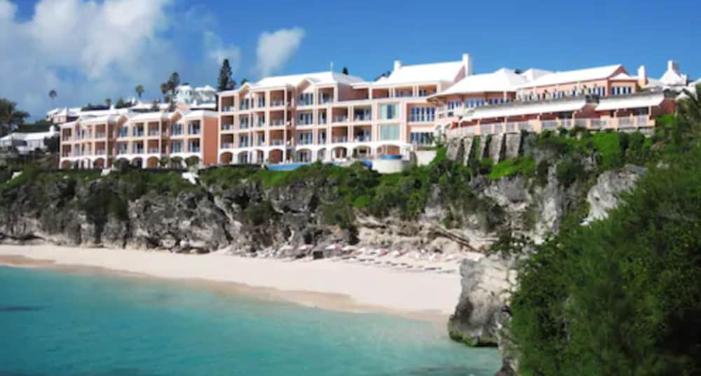 The Reefs Hotel And Club 57/60