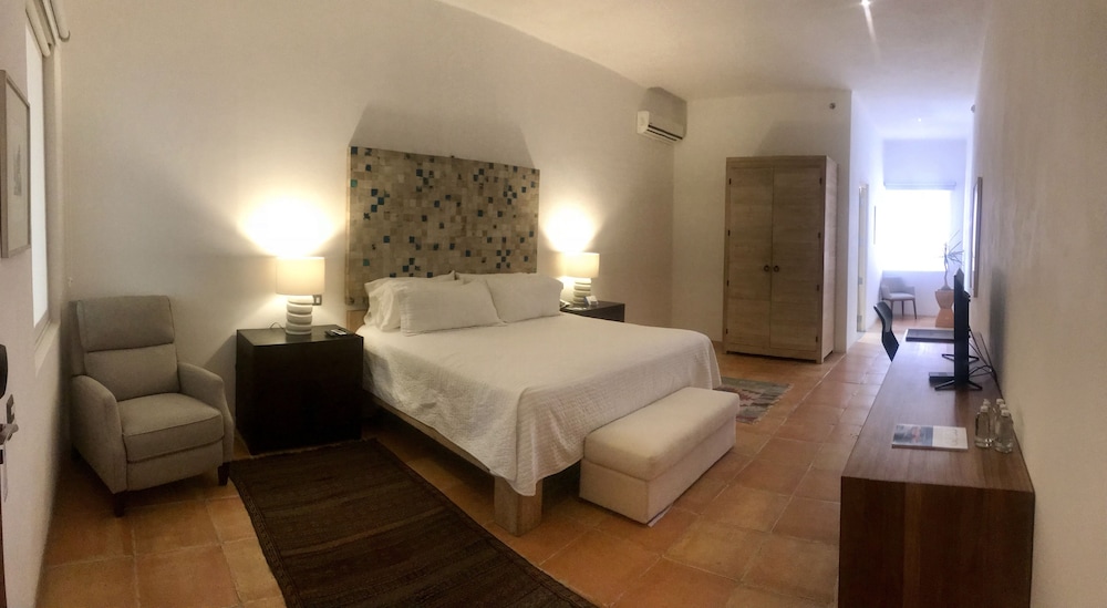 Hotel Boutique Casareyna 22/67