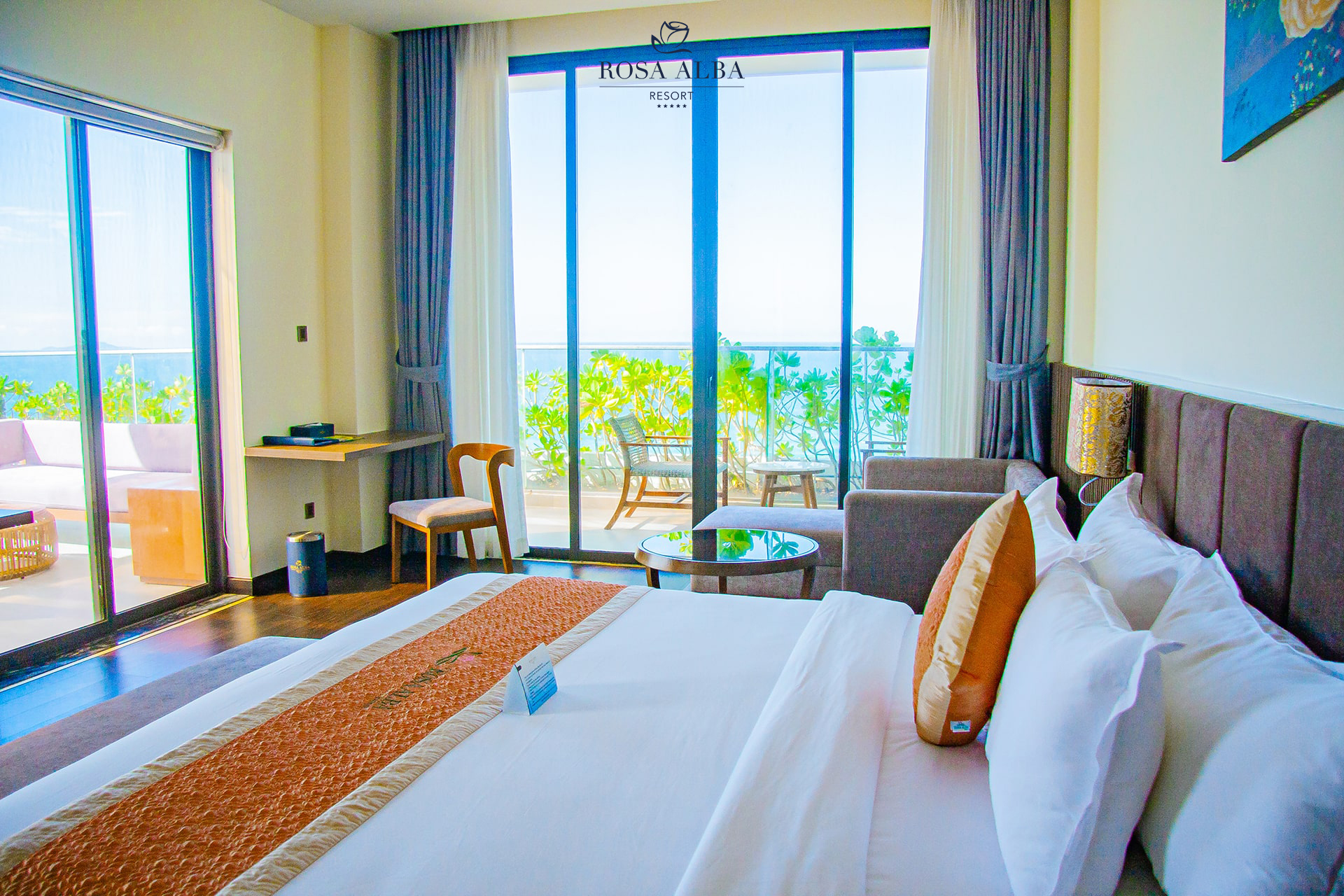 Suite, Ocean View