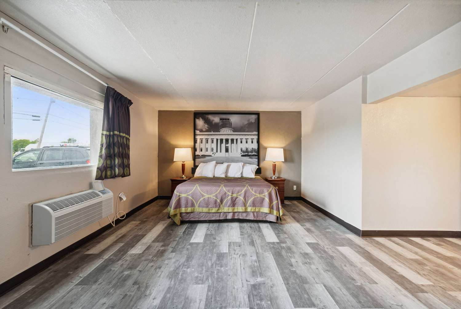 Super 8 By Wyndham Millbury/Toledo 26/54