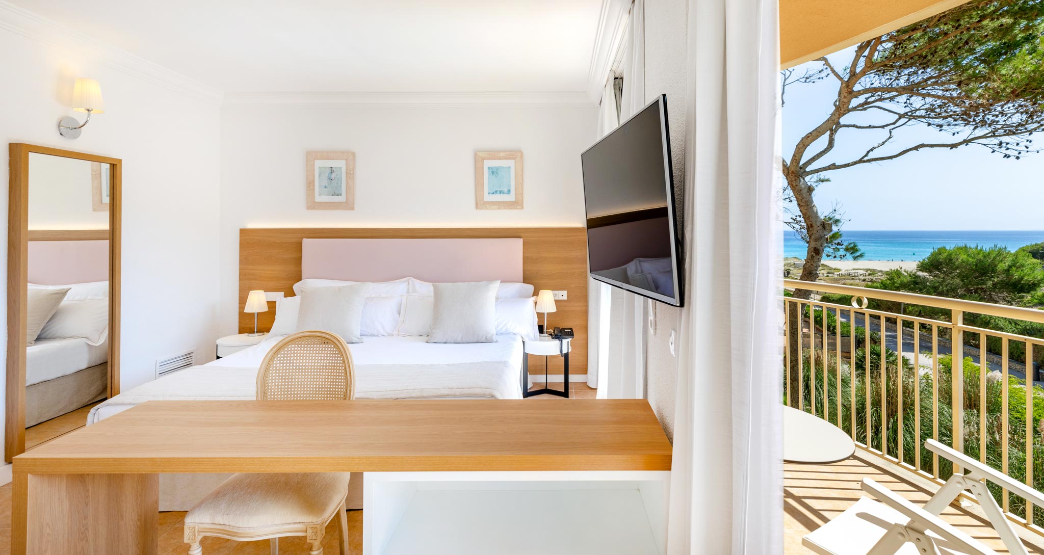 Viva Cala Mesquida Suites and Spa Adults Only +16 74/126