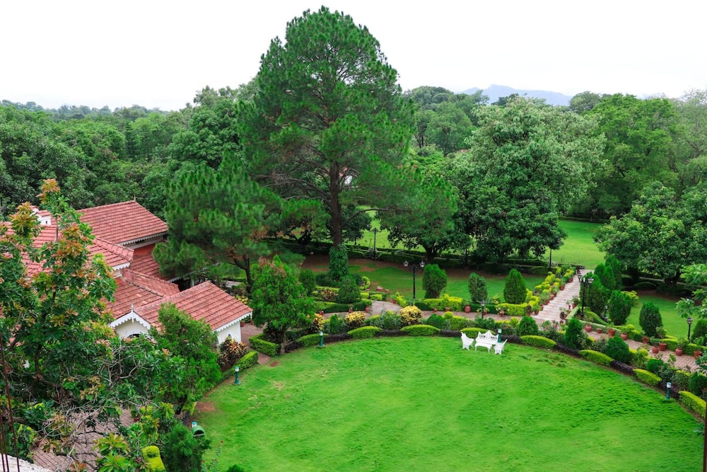 Welcomheritage Golf View 44/58