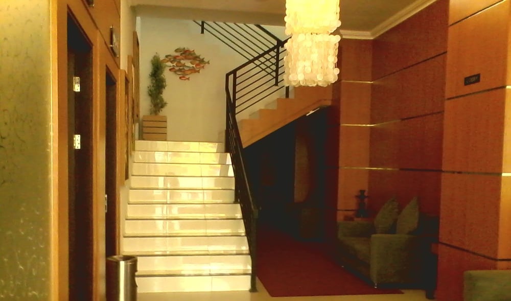 Sarila Hotel Sukoharjo 10/22