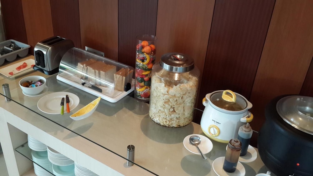 V HOTEL JAKARTA 22/45