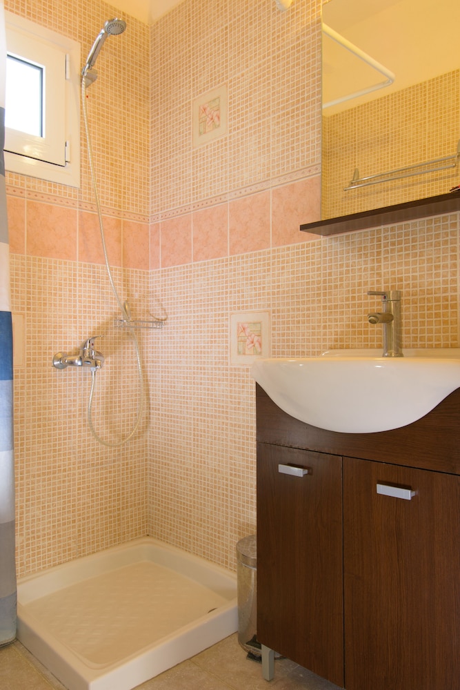 Ammoudara Beach Hotel Apartments 26/67