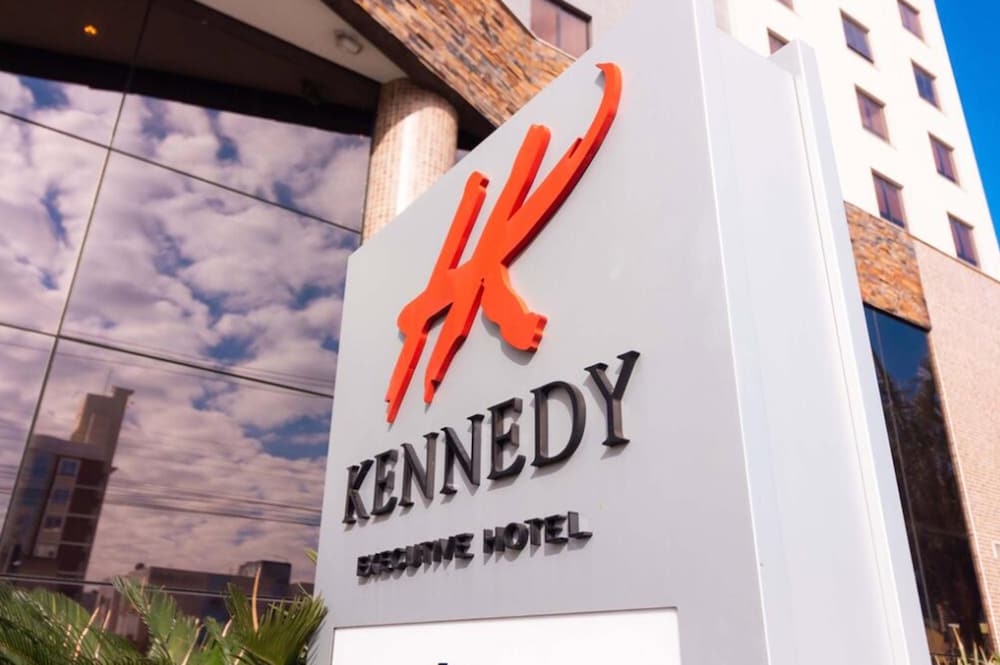 Hotel Kennedy Executive 4/49