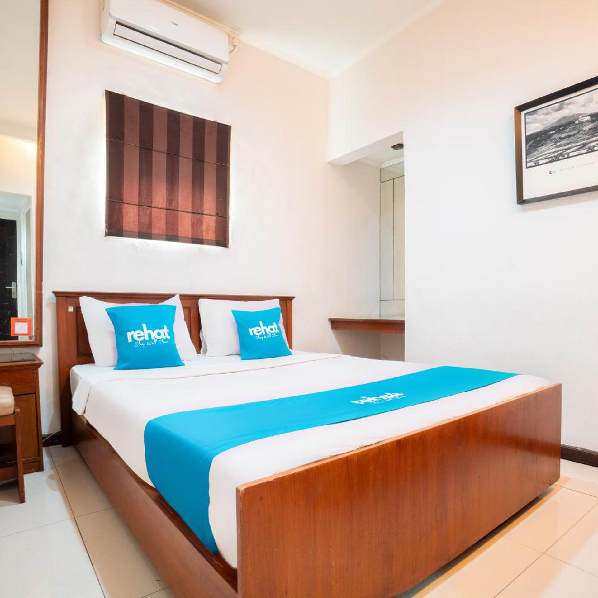 Rehat at Hotel 10 Buah Batu 14/50