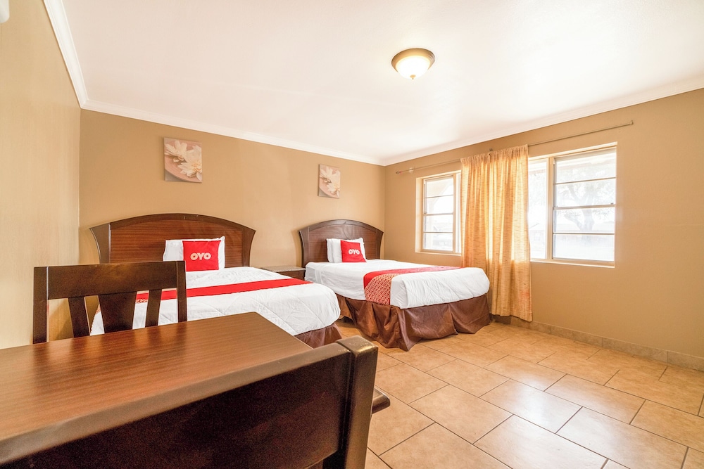 OYO Hotel Beeville US 181 25/64