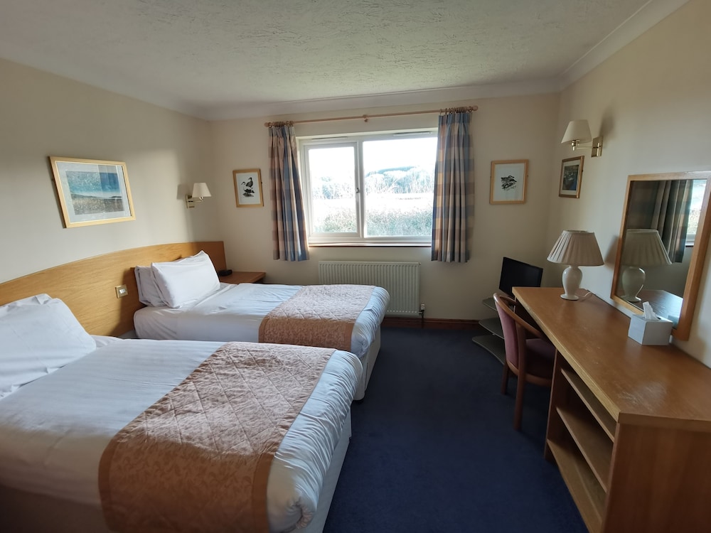 Passage House Hotel 20/26
