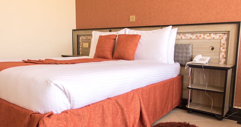Astorian Grand Hotel 27/50