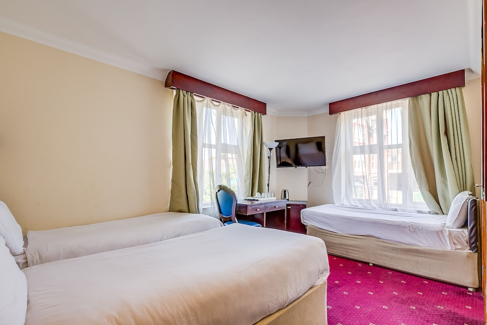 London Star Hotel 19/67
