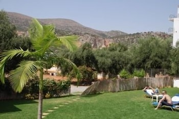 Emerald Studios Malia 15/23