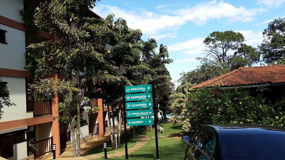 Hotel das Palmeiras 43/50
