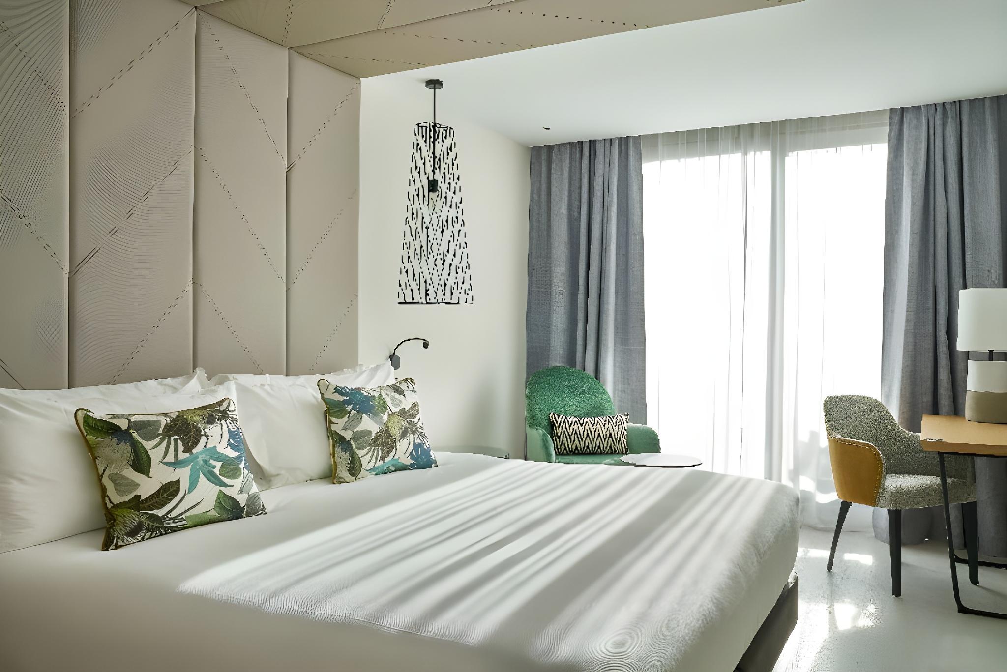 Essence, Superior, 2 Double Beds