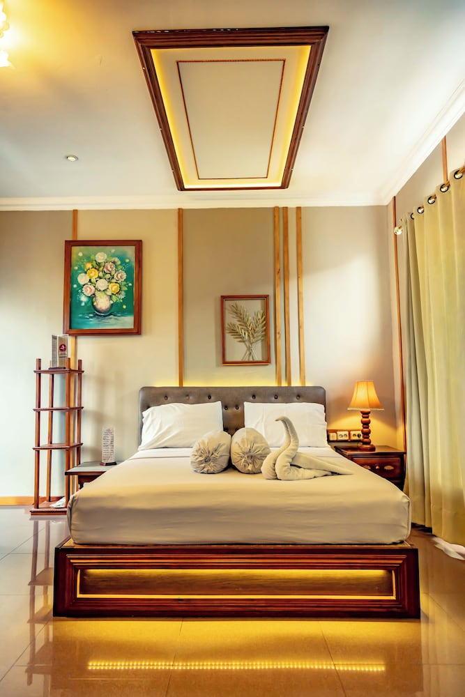 Vip, Queen Bed
