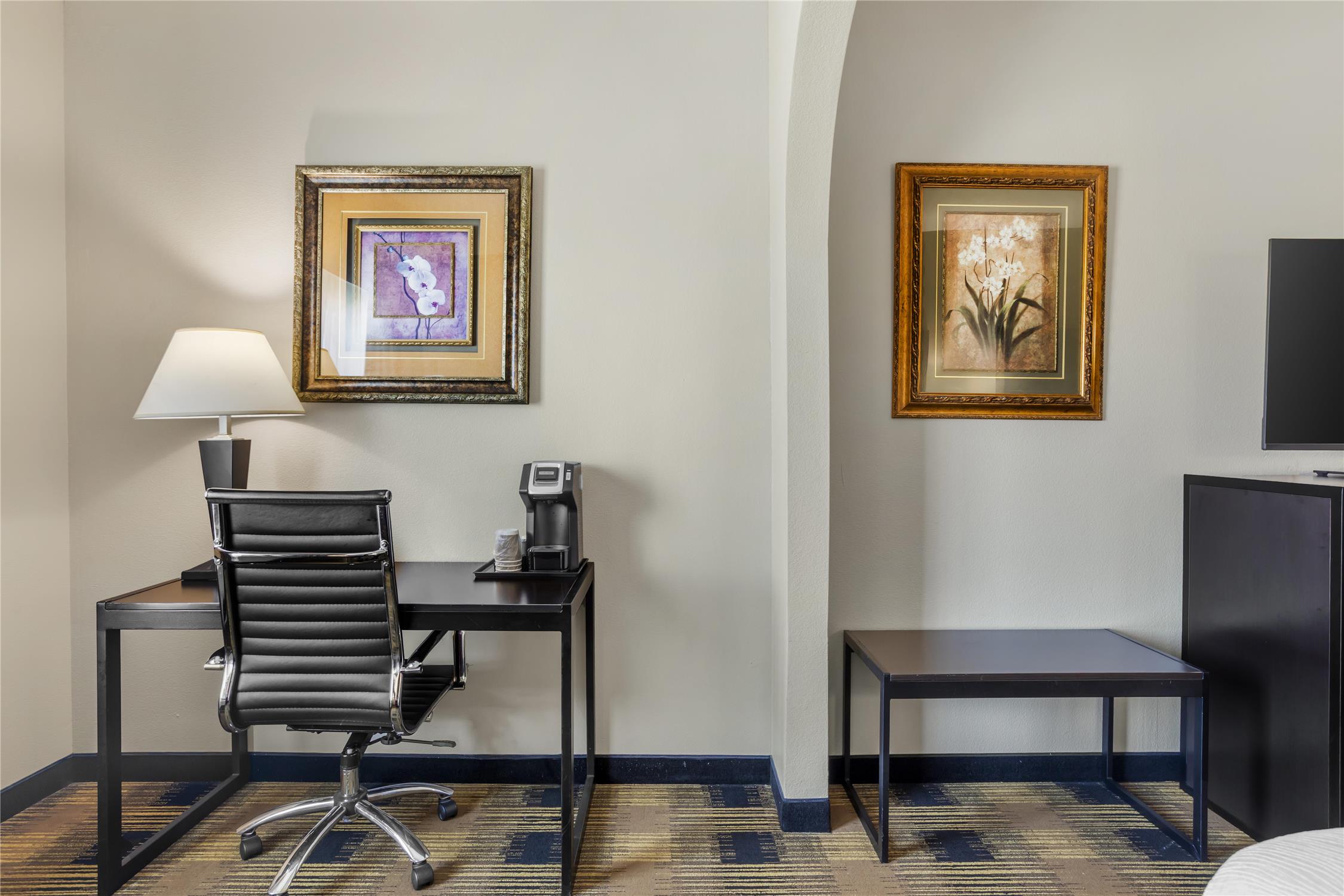 Best Western Plus Heritage Inn Houston 21/23