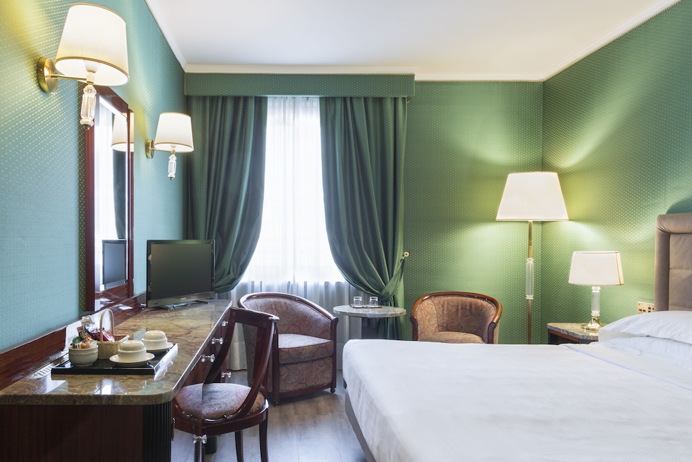 Doria Grand Hotel 19/65
