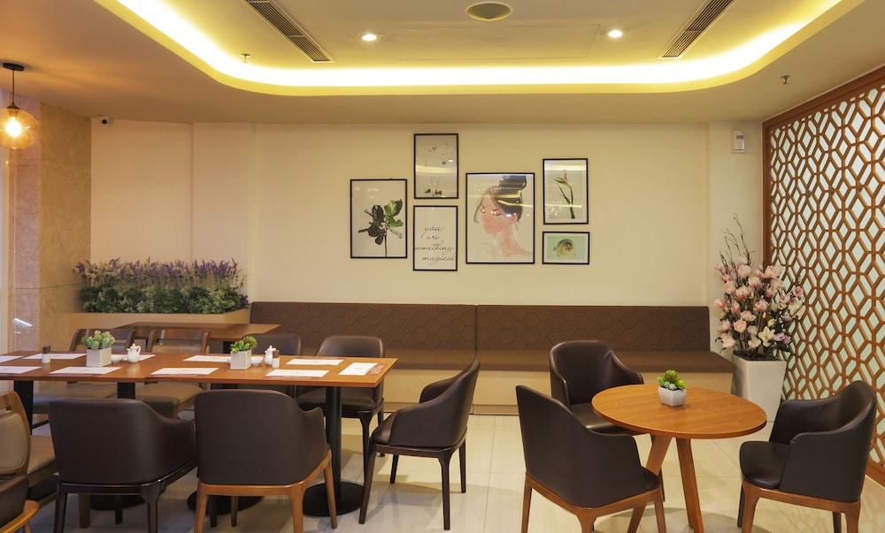 Golda Hotel 32/38