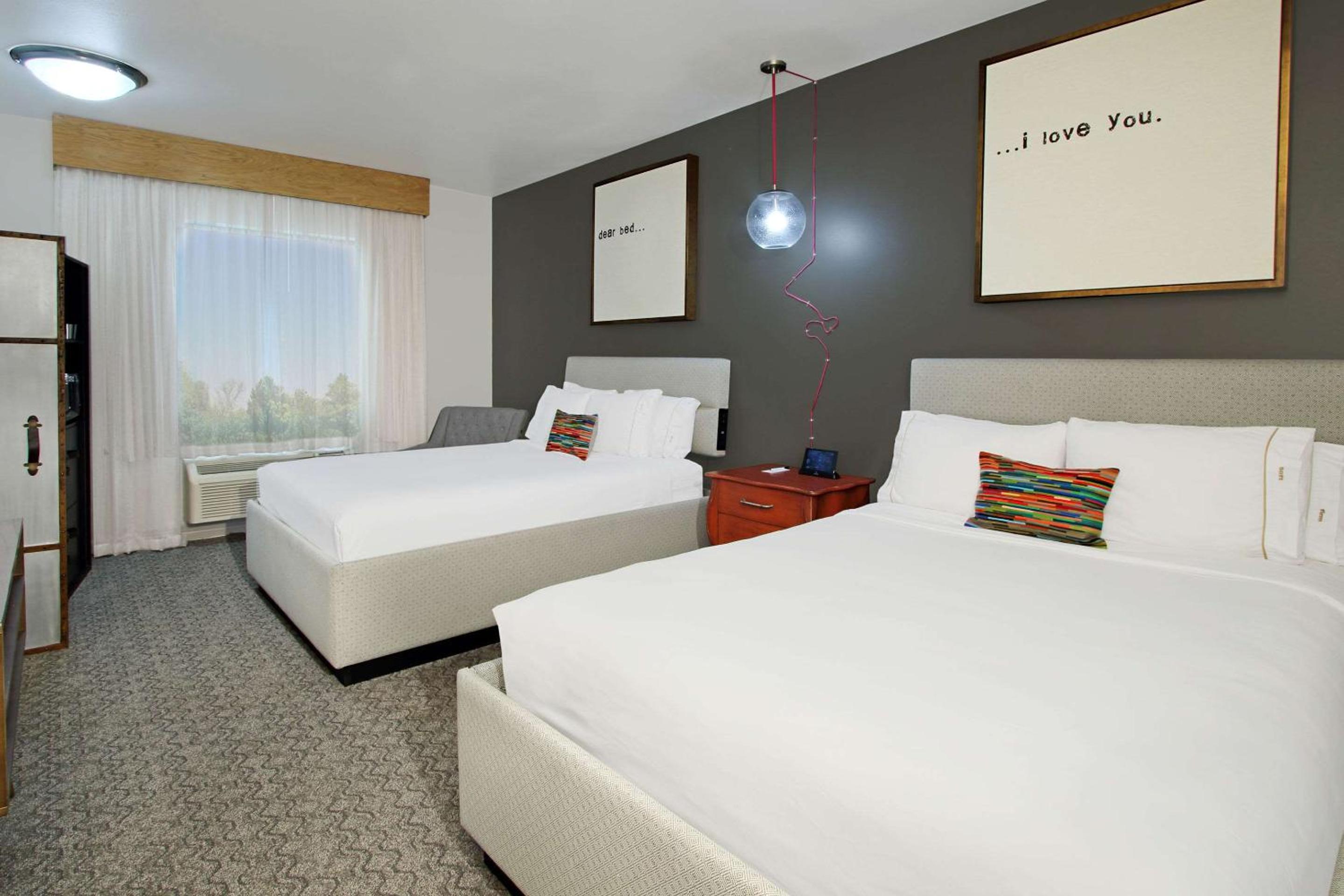 SUPERIOR, 2 QUEEN BEDS