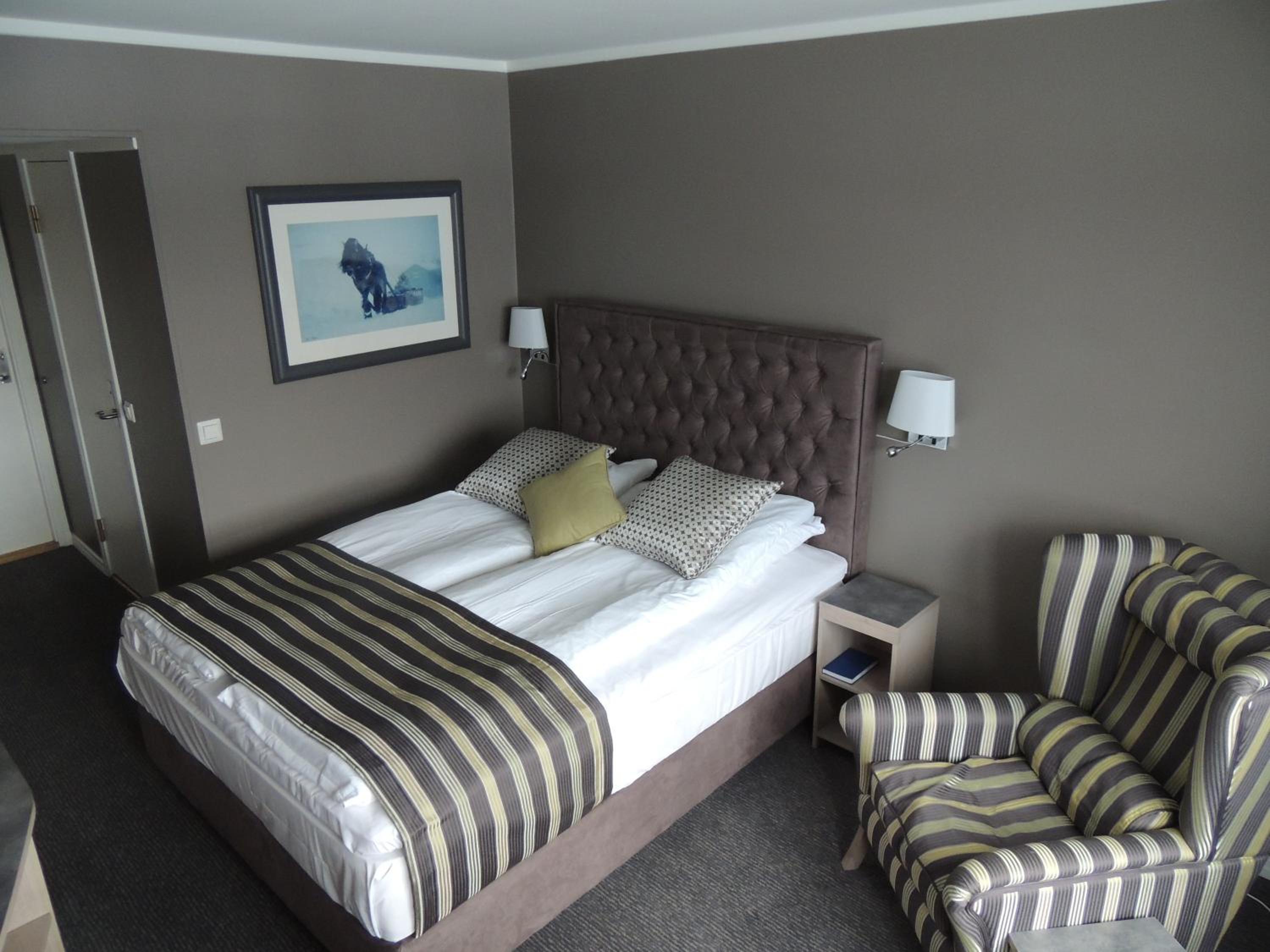 غرفة قياسية بسرير كوين، Bergstadens Hotel 4/10