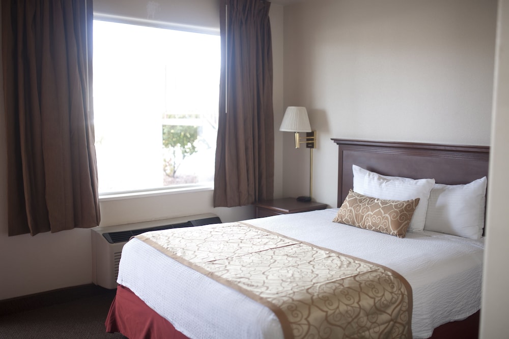 St George Inn Suites 14/67