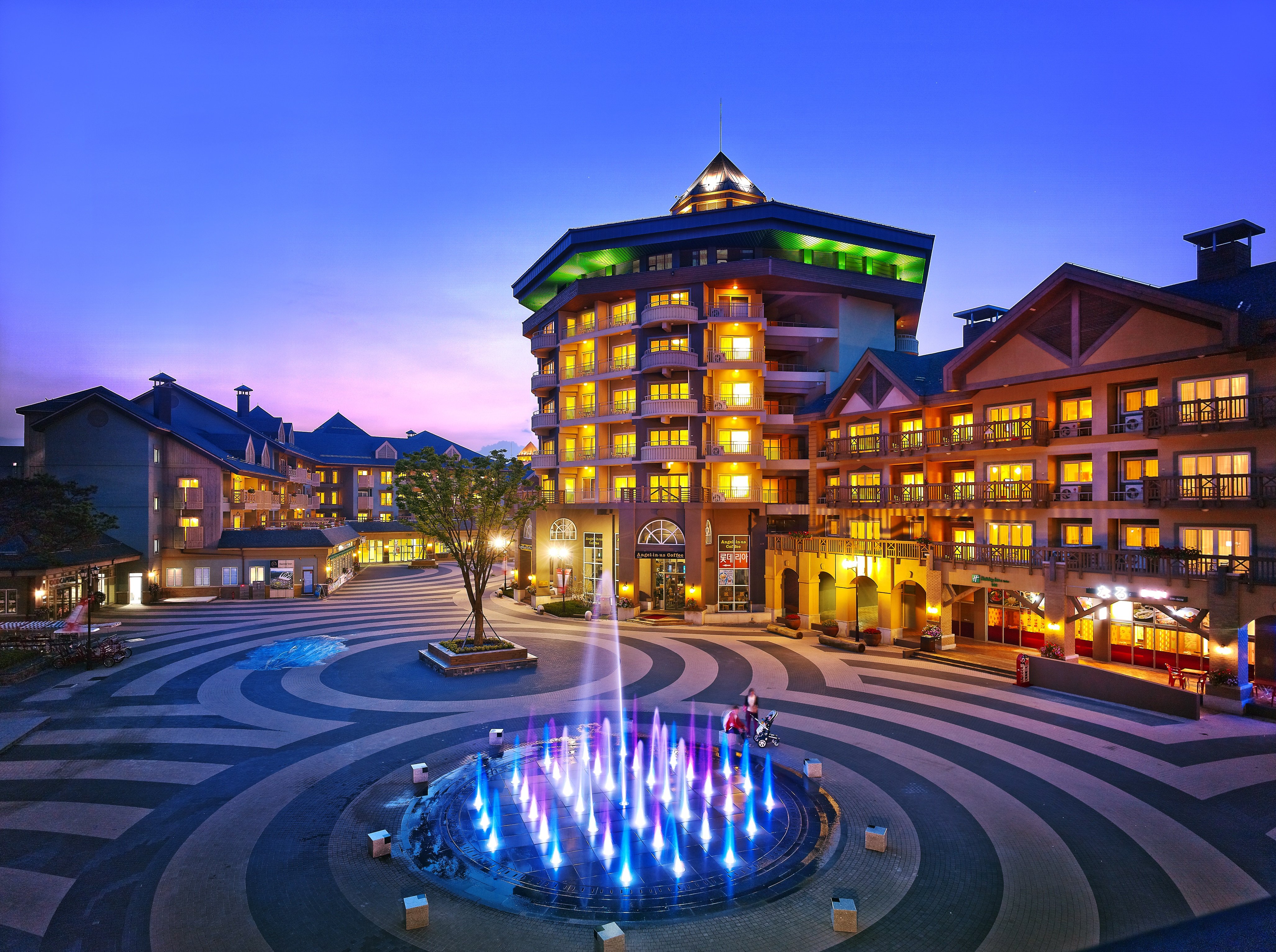 Holiday Inn & Suites Alpensia Pyeongchang Suites 5/73