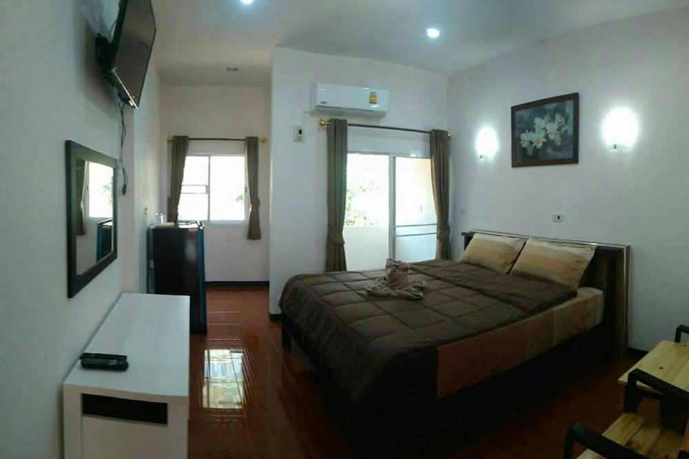 Home Hug Pak Sabai 14/32