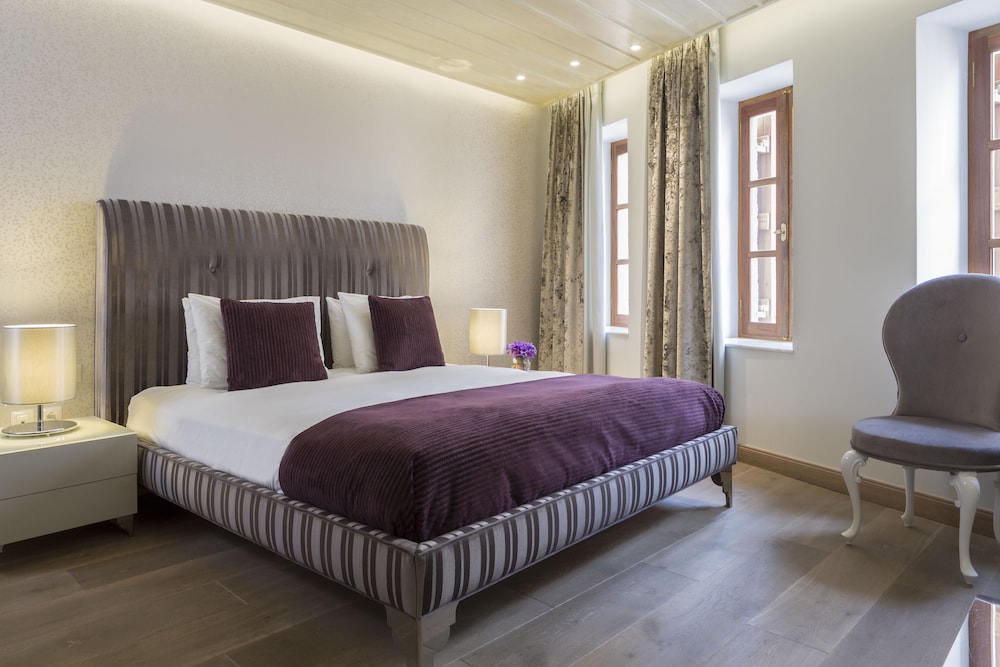 Casa Delfino Suites 15/93