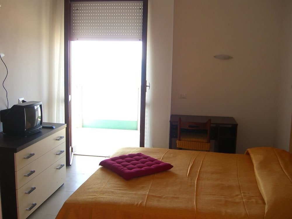 Flaminio Hotel 12/25