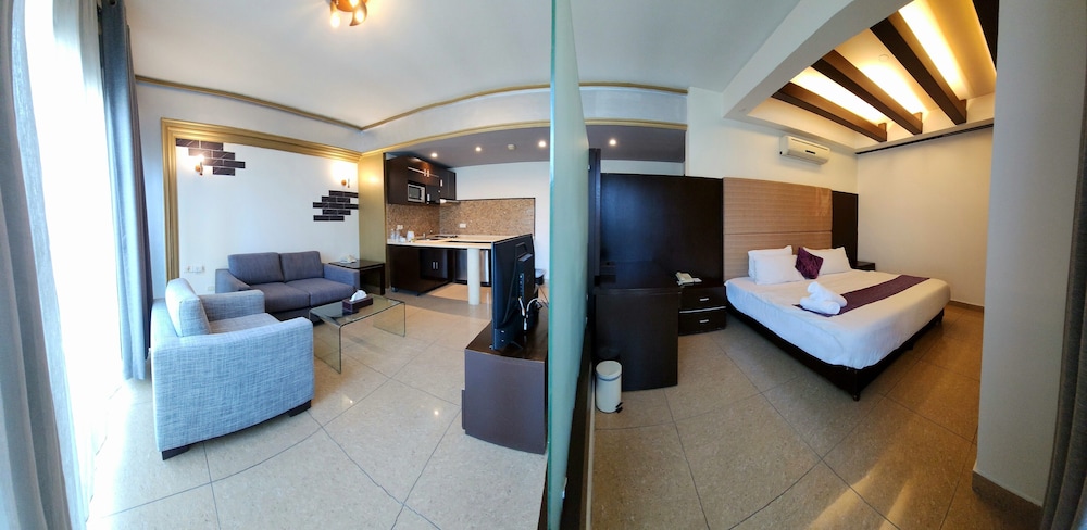 Lavender Home Hotel 26/56