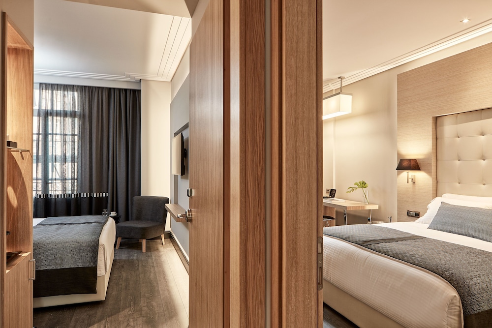 Antigon Urban Chic Hotel by GHH 28/67