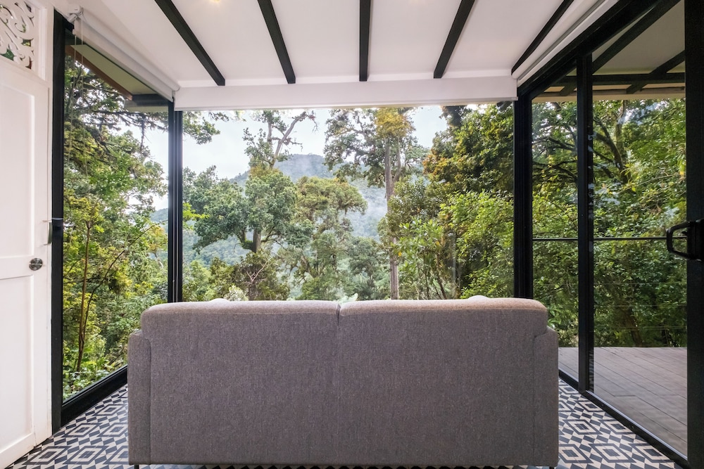 Dantica Cloud Forest Lodge 6/50