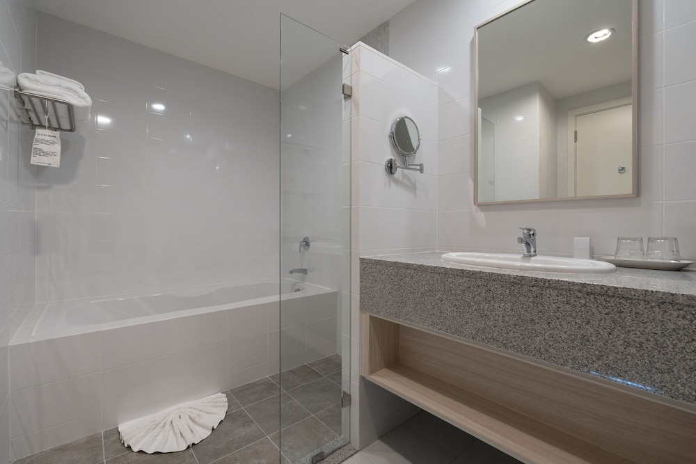 Kantary Hotel Ban Chang 62/63