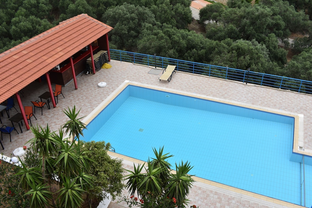 Panorama Studios and Apartments 36/65