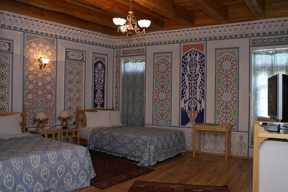 Komil Bukhara Boutique Hotel 26/50