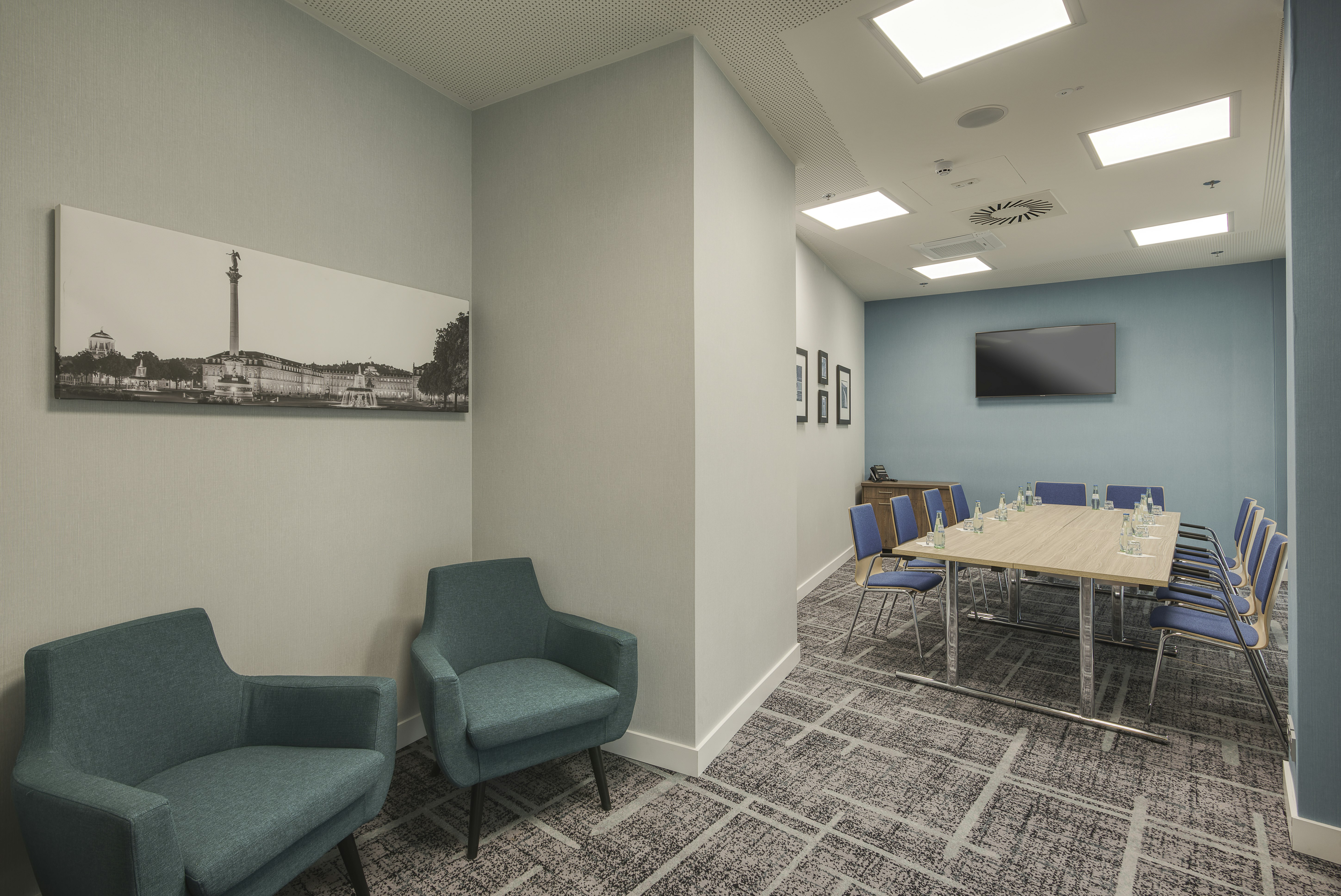 Hampton by Hilton Stuttgart City Centre 21/22