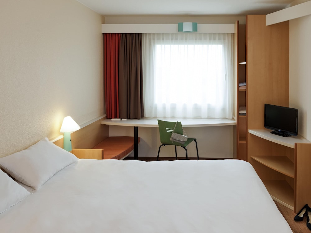 Ibis Stuttgart Centrum 11/62