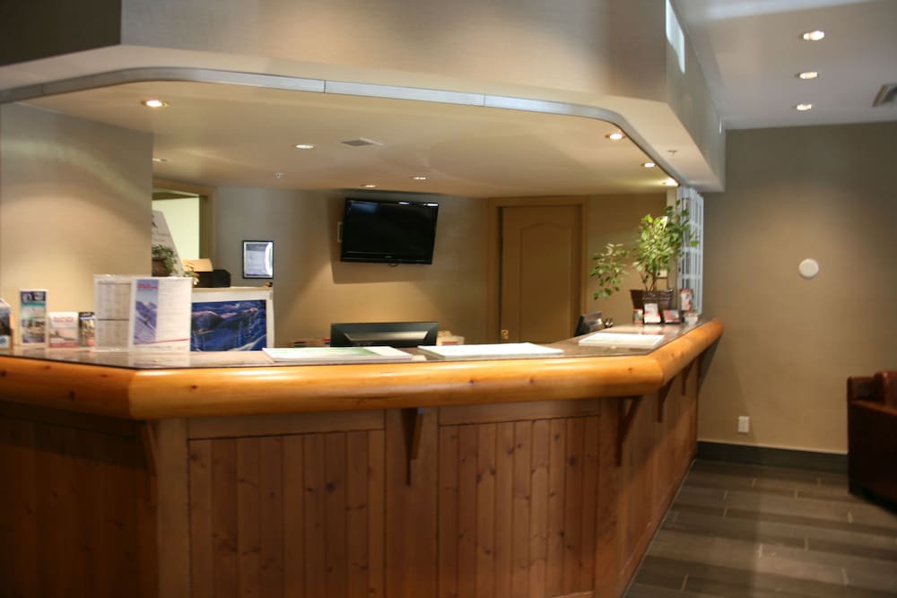 Whistler Blackcomb Vr At Town Plaza photo5